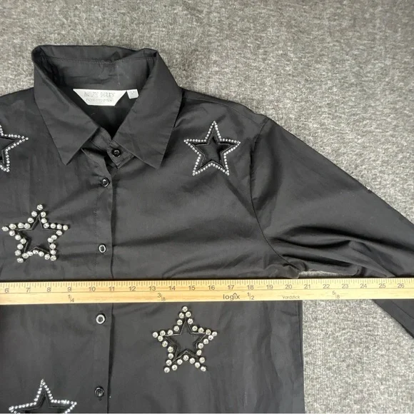 Black Star Embellished/ Embroidered Button Down Shirt Size S - Picture 7 of 12